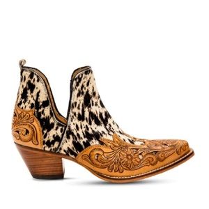 Myra handmade boots are made of 100% cow hide and boast high quality!